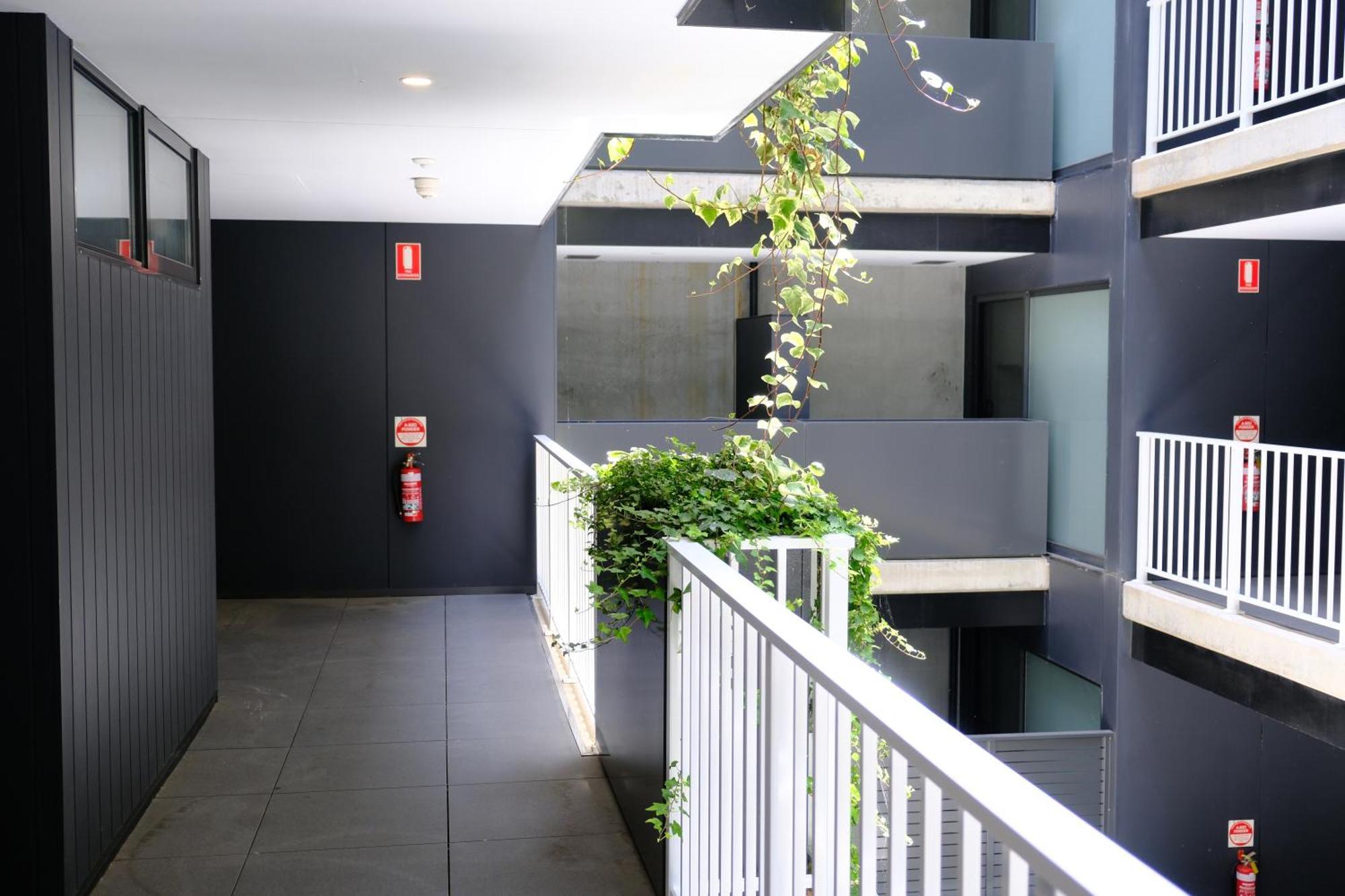 Cbd Japanese Retreat 2br 1p Brekky Wifi Netflix *