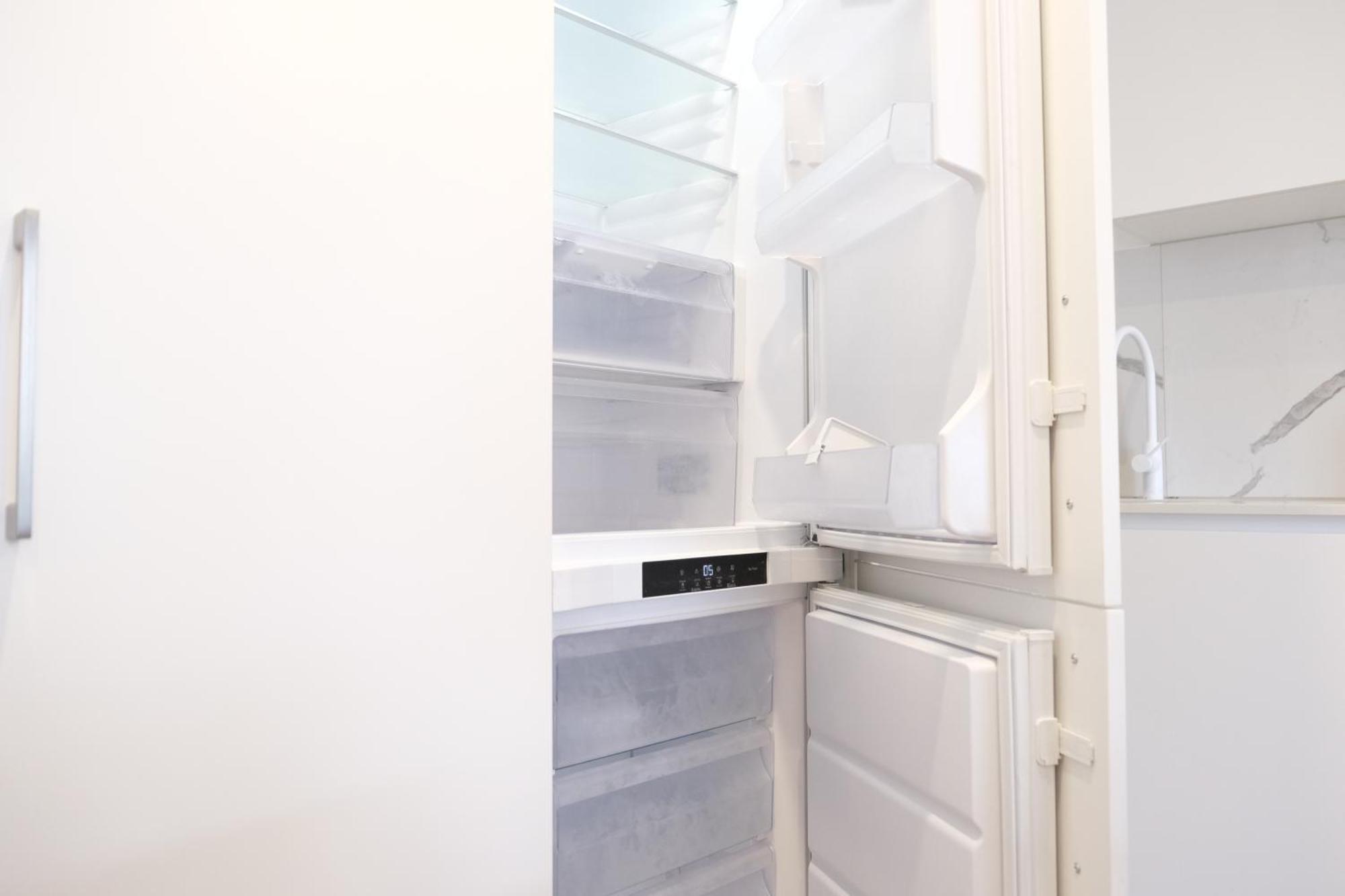 Cbd Japanese Retreat 2br 1p Brekky Wifi Netflix * Canberra